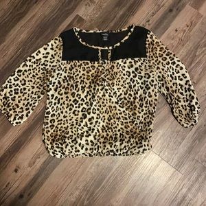 Cute leopard print top